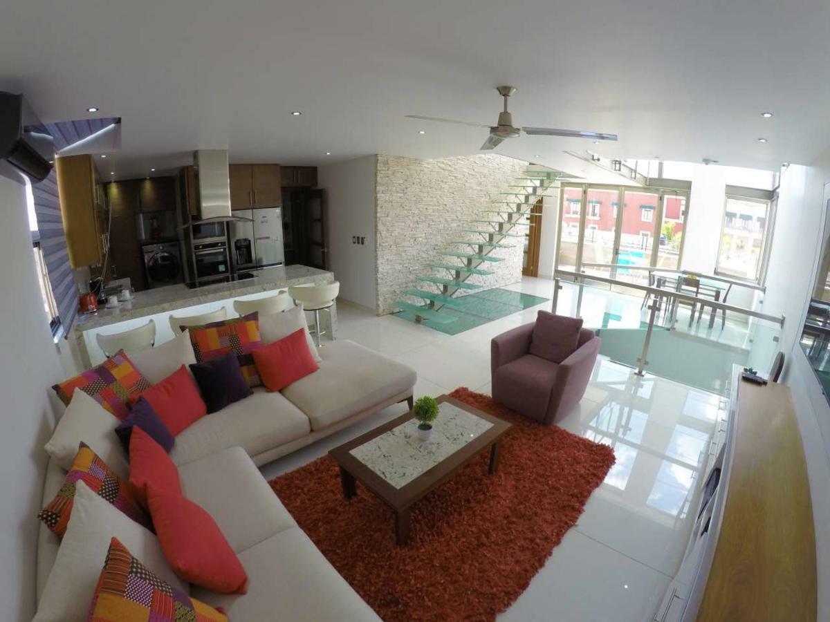 En El Centro Penthouse Lujo Ac Wifi 300mbps Apartment
